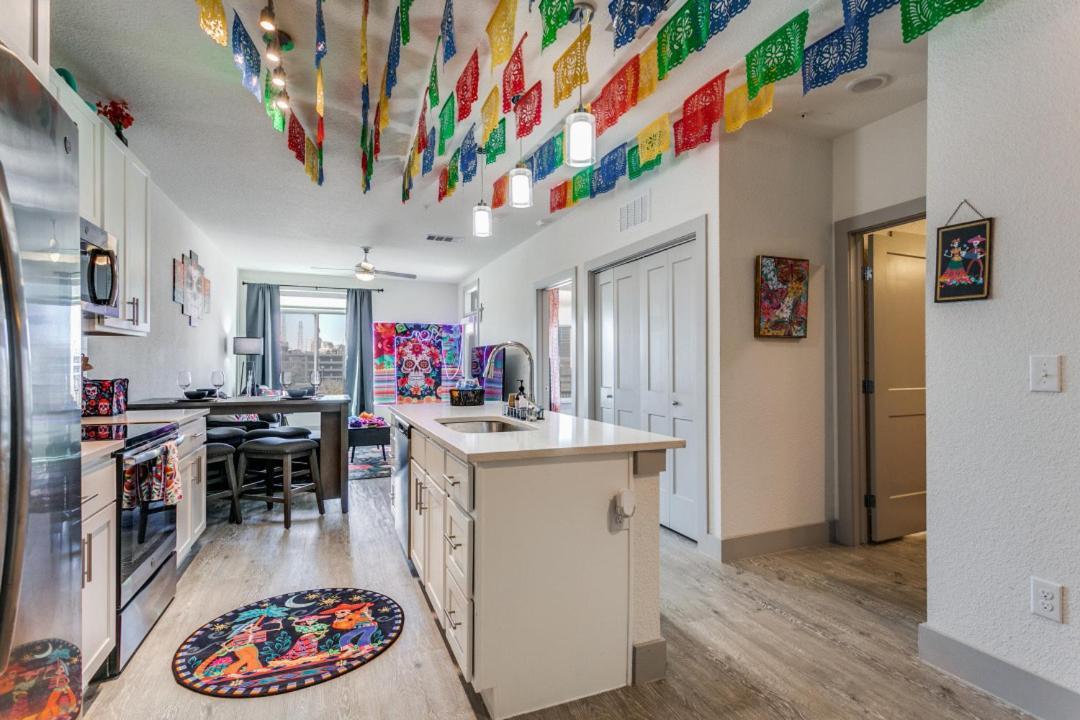 Viva Fiesta Condo On San Antonio Riverwalk 외부 사진